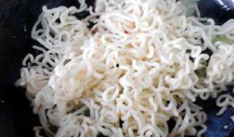 吃完泡面后吃哈密瓜,味蕾的跨界之旅