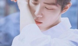 肖战吃瓜王一博吃瓜,吃瓜界的双璧，揭秘娱乐圈幕后风云