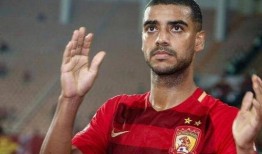 阿兰弹幕吃瓜,揭秘娱乐圈幕后故事