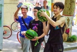 吃瓜学校南通,揭秘校园里的趣味生活点滴