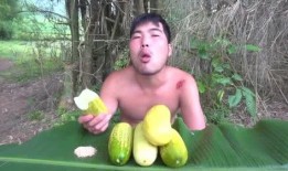 不明所以的吃瓜土著,探寻民间趣味现象背后的故事