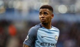 阿森纳吃瓜,揭秘球场背后的故事与争议