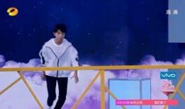 斗殴吃瓜名场面,吃瓜群众围观下的激情碰撞