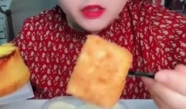 蛋糕姐姐吃瓜,蛋糕姐姐的甜蜜瓜界探险记