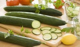 吃四瓜和五瓜,夏日消暑新主张