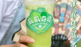 雪吃瓜图片,冬日里的悠闲时光