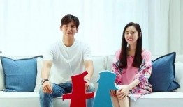 中韩夫妇吃瓜视频,甜蜜瞬间引网友热议